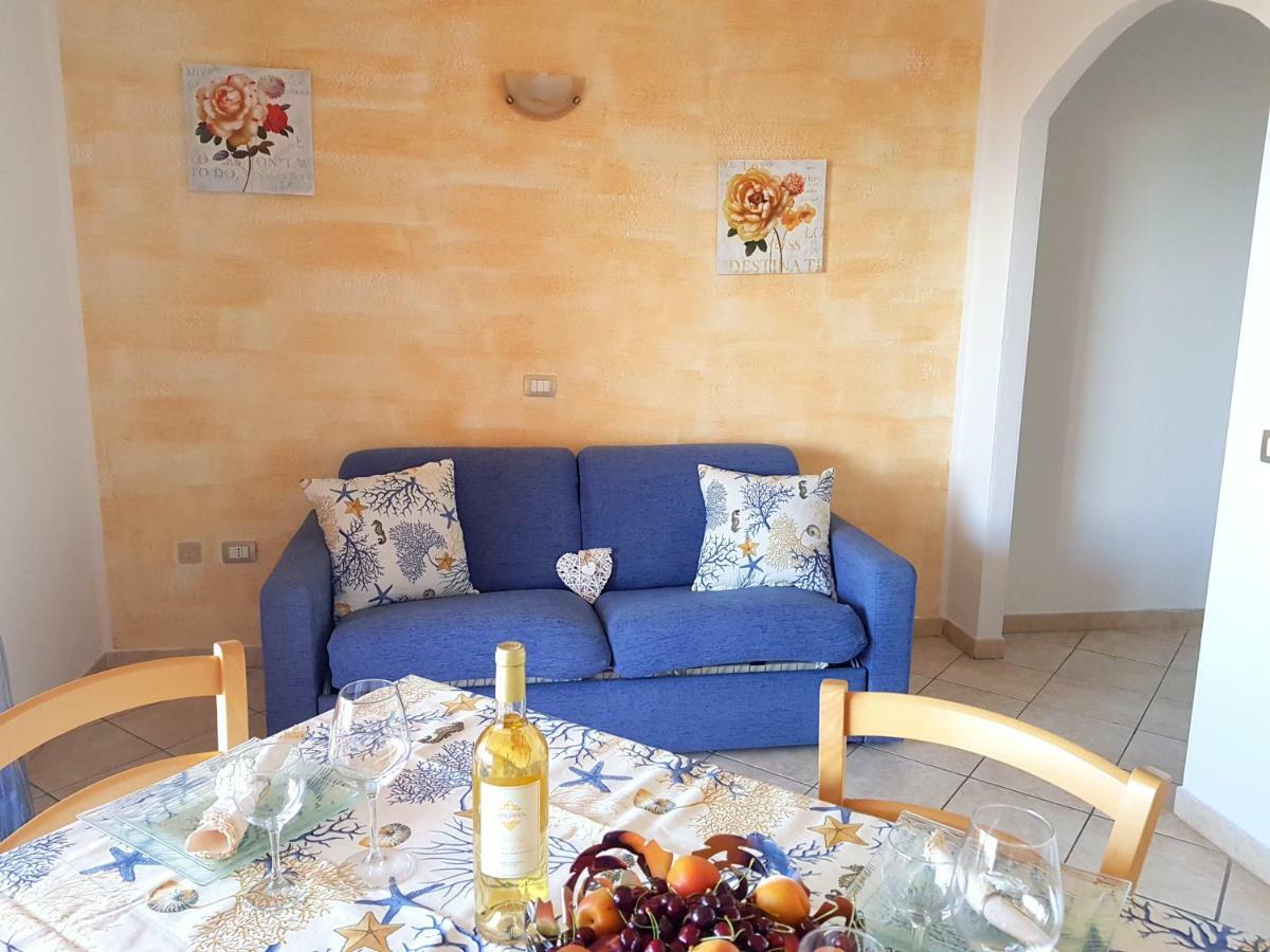Residence Pala Stiddata Trinita d'Agultu e Vignola Exterior foto