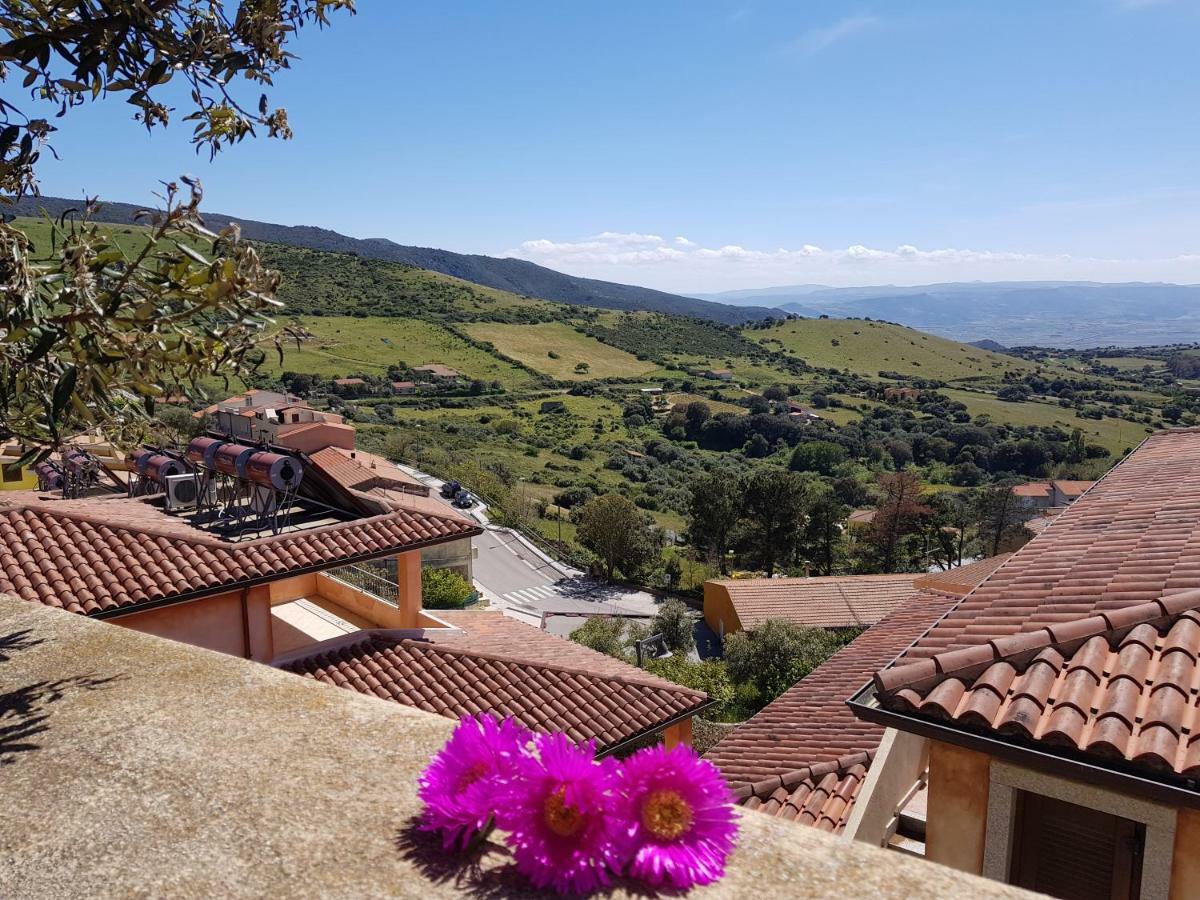 Residence Pala Stiddata Trinita d'Agultu e Vignola Exterior foto